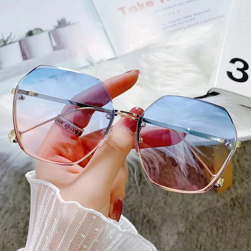 Savro-Retro Ladies Sunglasses